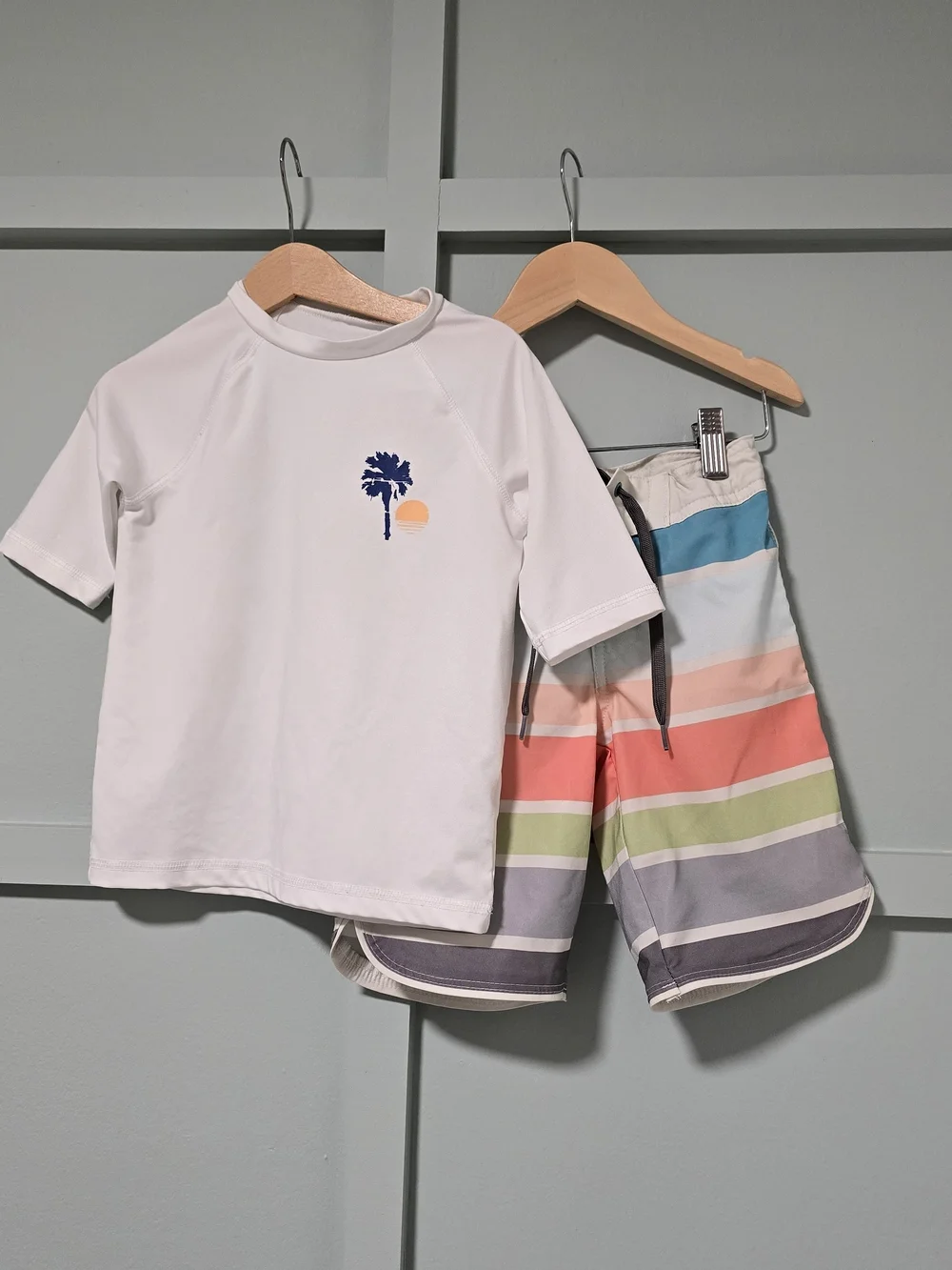 Boys art class White Rash Guard & Multicolor Striped Swim Trunks